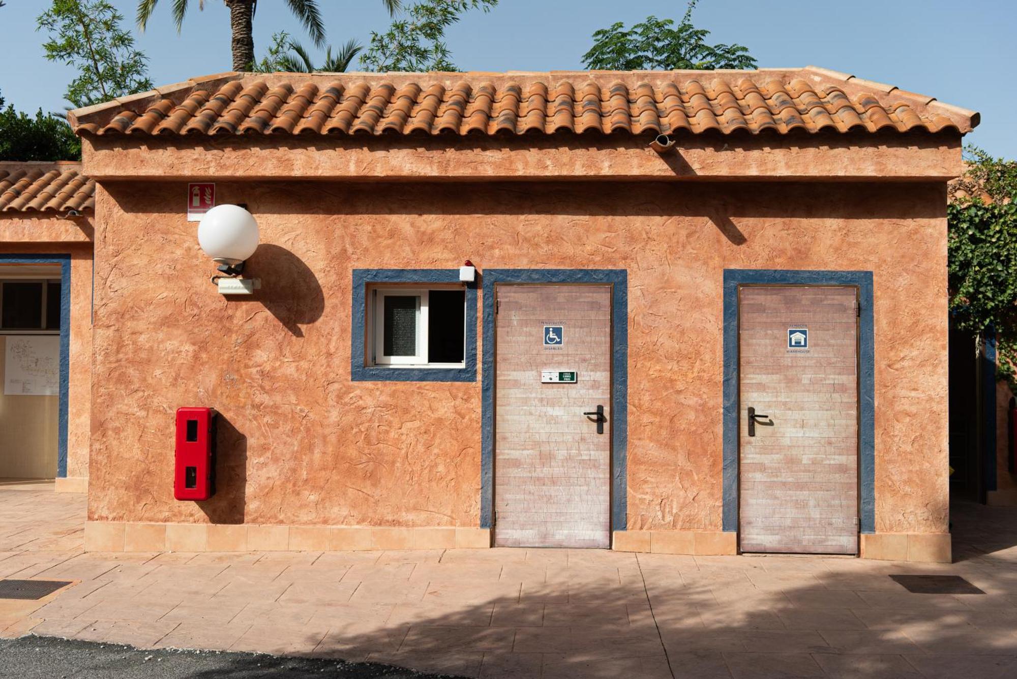 Camping Las Palmeras Crevillente Exterior photo
